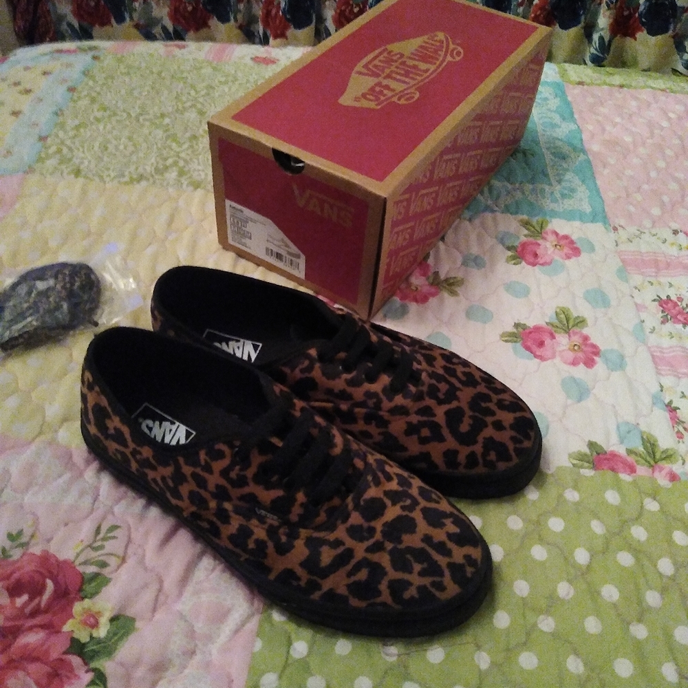 Leopard Vans Like New